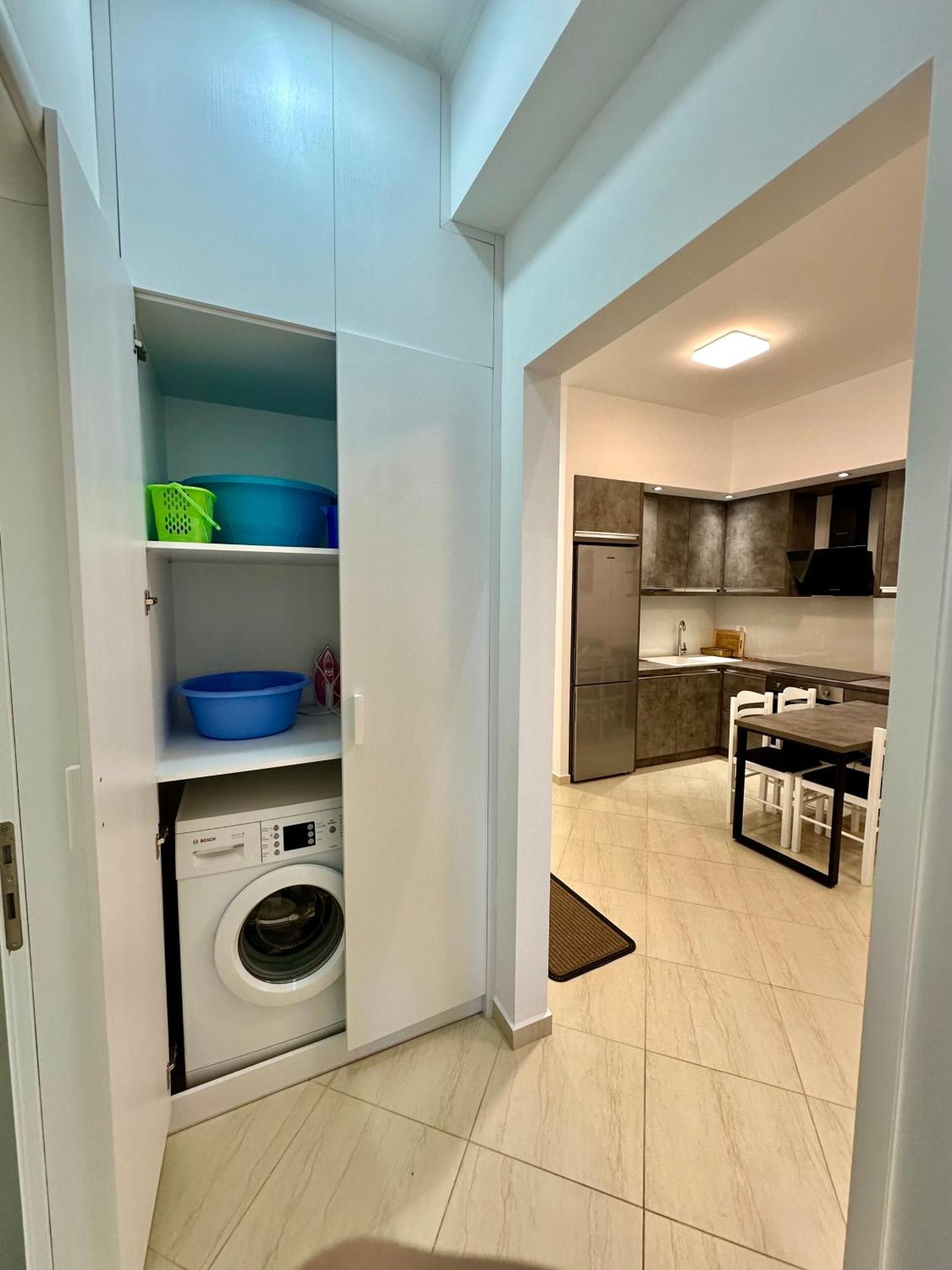 Aqua Apartments Seaview Sarandë Esterno foto