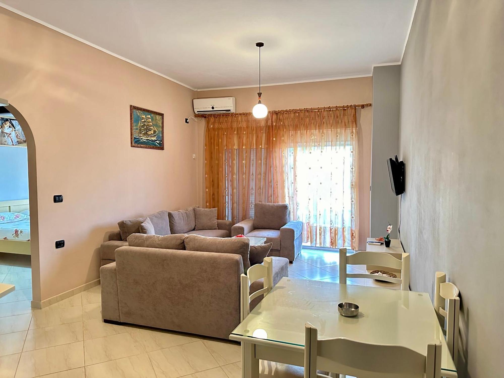 Aqua Apartments Seaview Sarandë Esterno foto