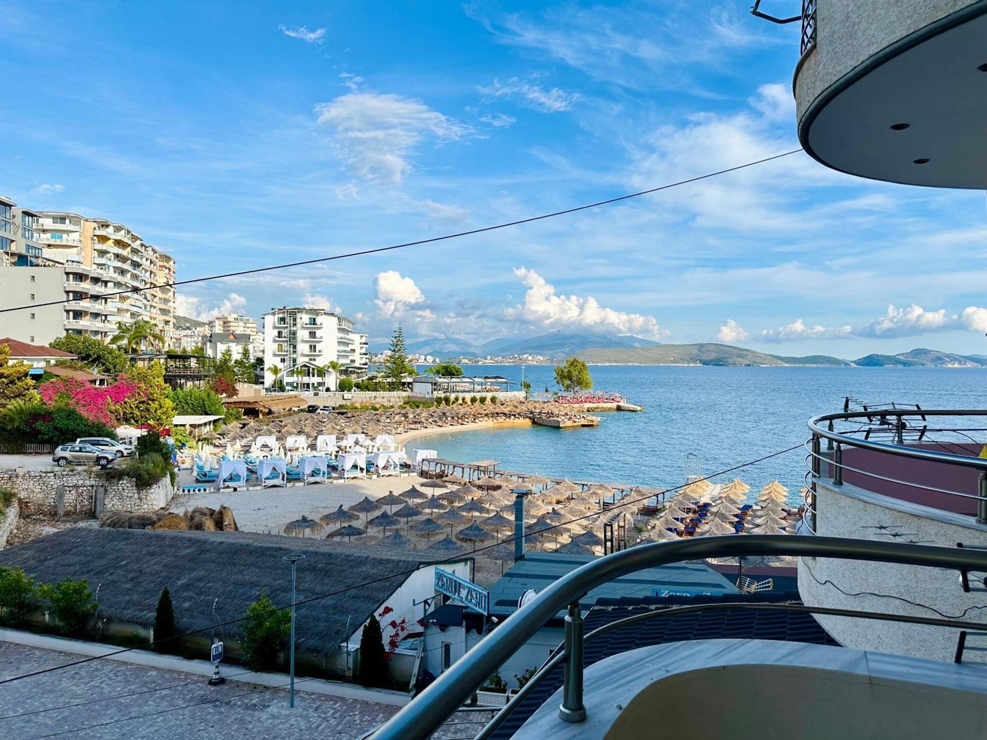Aqua Apartments Seaview Sarandë Esterno foto